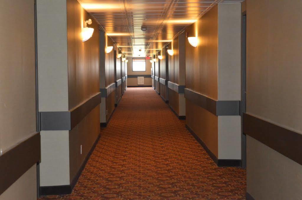 Best Western Of Olds Kültér fotó